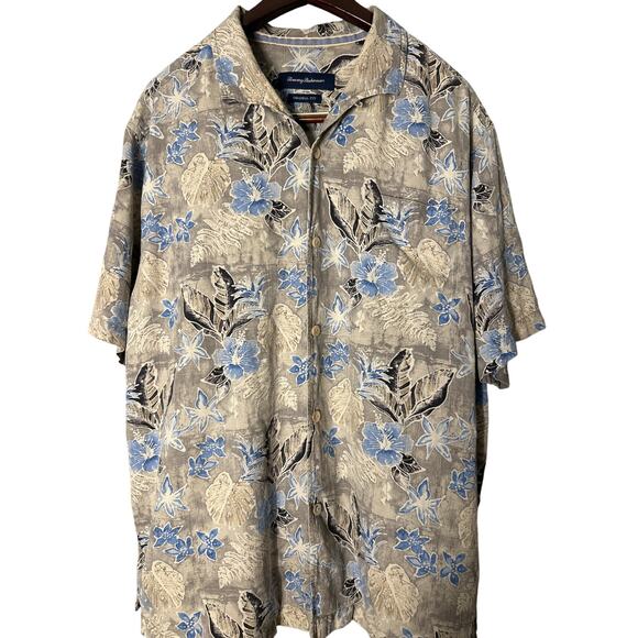Vintage Tommy Bahama 100% Silk Floral Hawaiian Camp Shirt Grey/Blue/White  XL - Picture 1 of 6